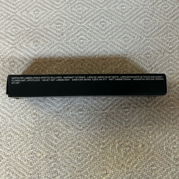 Nars Velvet Matte Lipstick Pencil - Picture 6 of 6